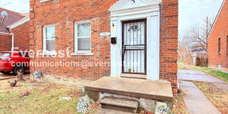 5747 Lakepointe Street Gallery 1