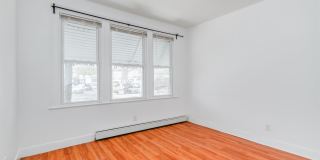 404 DANFORTH AVE Gallery 5