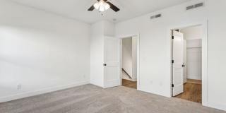 5006 Grayton Alley Gallery 25