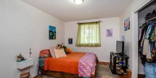 824 Meeker Street Gallery 10