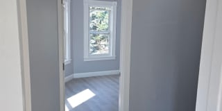 116 Locust Street Gallery 14