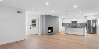 405 Serra Drive Gallery 16