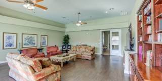 Whispering Palms - Senior and Affordable Housing Gallery 1