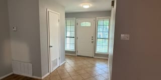 2811 Crownspoint Drive Gallery 22