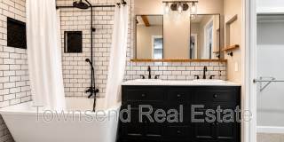 2937 Delaware Dr. Gallery 21