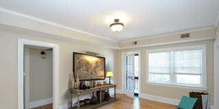 Lindsay 414 Gallery 5