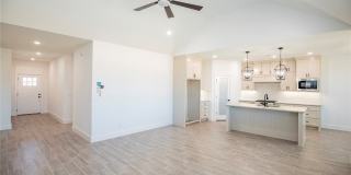 4867 Farmhouse Street Gallery 16