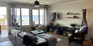 Waterfront 2 Bedroom, 2 Bath in Downtown Panama City Gallery 1