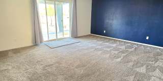 Large 3 Bedroom, 3 Bathroom Home with Solar Gallery 14