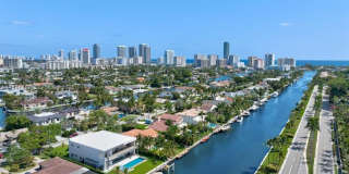 493 Holiday Dr #0 HALLANDALE BEACH, FL 33009 Gallery 63