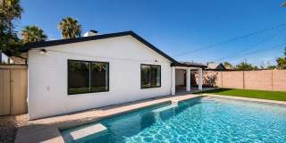 Charming 6-Bedroom Pool Home in Prime Tempe Location Gallery 3