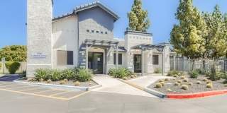 Rise Broadway Gallery 87