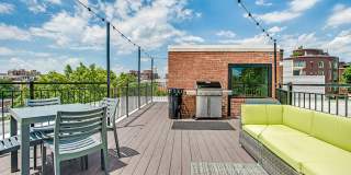 2231 Ontario Gallery 12