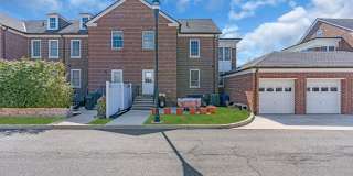 15 Russel Avenue Gallery 26