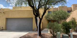 4181 N Fortune Loop Gallery 1