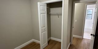 **4/2 BR Single Family home : Available Now Gallery 31