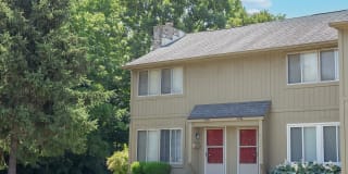 Woods of Eagle Creek Gallery 8