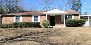 Awesomely Located 3 bedroom 2 bath Available! Gallery 3