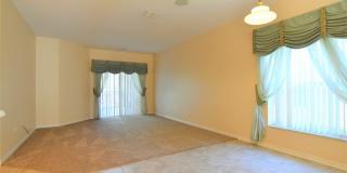 Wow!!! VISTA LAKES 4br 2ba POOL HOME with FENCED YARD... Pool & Lawn care included. Gallery 7