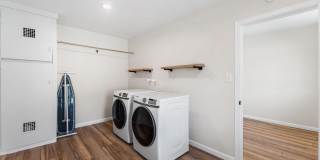 8302 E WINDSOR Avenue Gallery 29