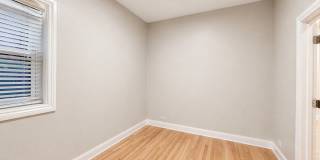 1014 W George Street Gallery 18