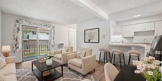 Updated 1 Bedroom Condo in Denver | Renovated Kitchen, Spacious Layout & Great Location Gallery 1