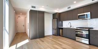 1048 Manzanita Gallery 17