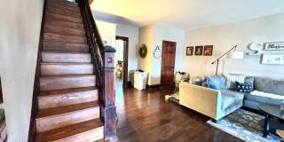 425 JUNIPER Street Gallery 4