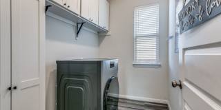 Beautiful Modern 2 story home! Gallery 36