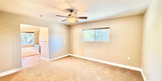 Lovely Single Story Home, Great Neighborhood, Amazing Yard Space, Close distance to Downtown Fallbrook! Gallery 22