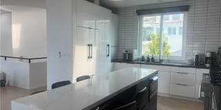 610 9th Street Gallery 1