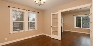 Charming 3 Bedroom/2 Bath Craftsman Home for Lease in Phinney/Greenlake Gallery 17