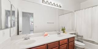 Oversized Lot + Dual Garages! 3 Bed + Den in Mountain Vista Gallery 33