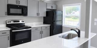 Updated 3 Bedroom with bonus room Updated 3 Bedroom with bonus room Gallery 1