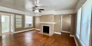 Move In Special! *LOCATION* Fabulous 1/1 with extra space ONE BLOCK off the St Mary's strip and close to the Pearl! Move in Ready! Gallery 12
