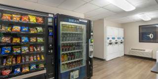 Philadelphia - Airport - Tinicum Boulevard Gallery 12
