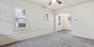 220 15th Ave South Gallery 6