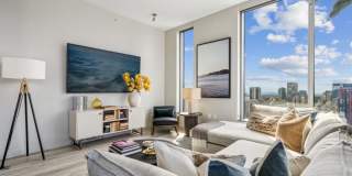 Premiere on Pine Gallery 34