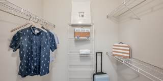 Summerbrooke Apartments Gallery 25