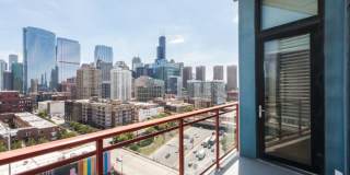 740 W Fulton St Gallery 9