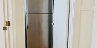 860 Monterey Boulevard Gallery 23