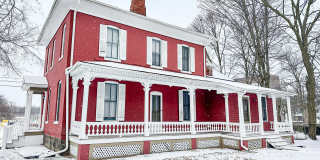 218 Ferris Street Gallery 1