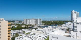 3801 Collins Ave Gallery 21