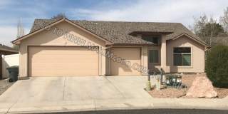 647 ZOE LANE - GREAT 3BR/2BA Gallery 1