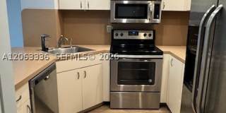 10005 SW 77th Ct Gallery 4