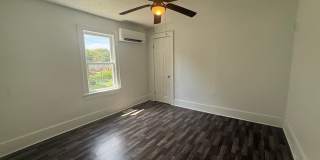 Available now 2 bedroom 1 bath home!! Available now 2 bedroom 1 bath home!! Gallery 11