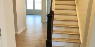 Spacious 4BR House in Charlotte Gallery 9