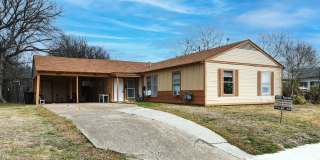 Newly Renovated 2BR/1BA Home with Spacious Backyard Newly Renovated 2BR/1BA Home with Spacious Backyard Gallery 2