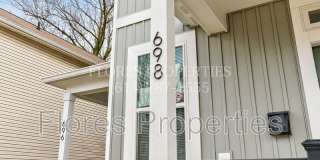 698 S 22nd St Gallery 3