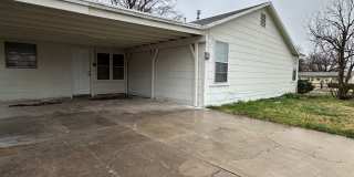 COMING SOON!!! -  Spacious 3-Bedroom Home Available to Lease! Gallery 21
